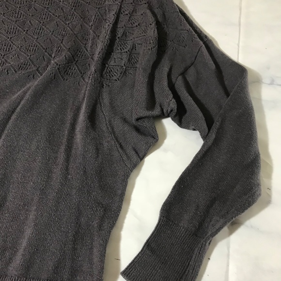 Pins & Needles Urban Outfitters Grey Sweater - Picture 3 of 8